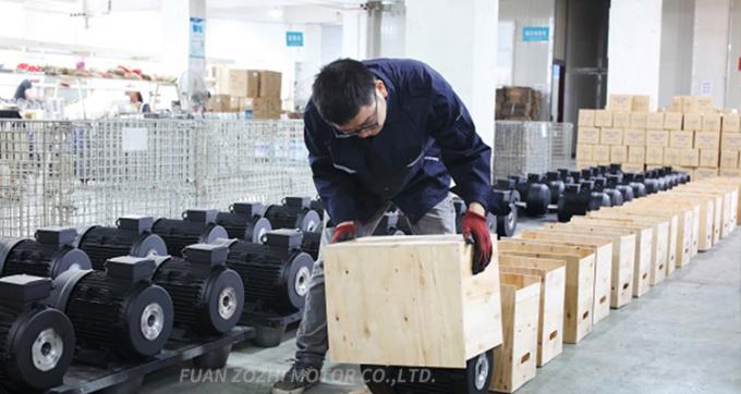 商業用清掃機械のためのARインターポンプ付き7KWホールシャフトモーター 12