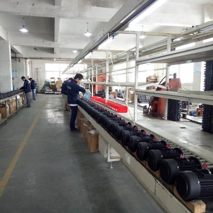 農場での単相コンデンサター駆動インダクションモーター 0.09kw 0.12hp 9