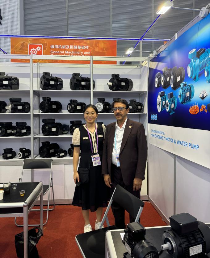 アルミホイジング 3相アシンクロンモーター 5.5KW 7.5HP 4ポール 380V 50HZ 1440 RPM 防水 閉ざされた75/90mm ハークポンプ用 15